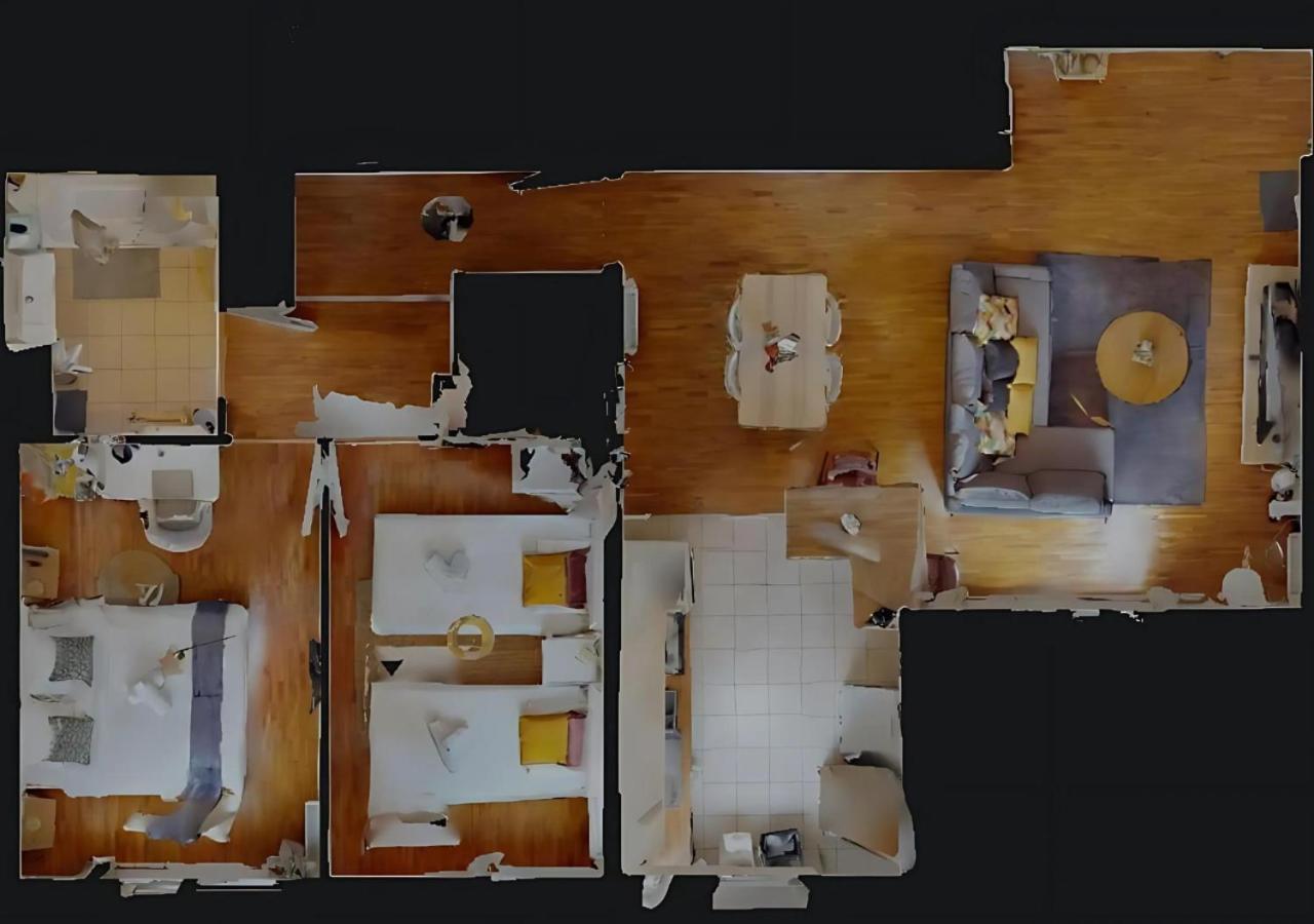 Live Like A Local Stylish 2Br With Balcony & Parking Appartement Saint-Denis  Buitenkant foto